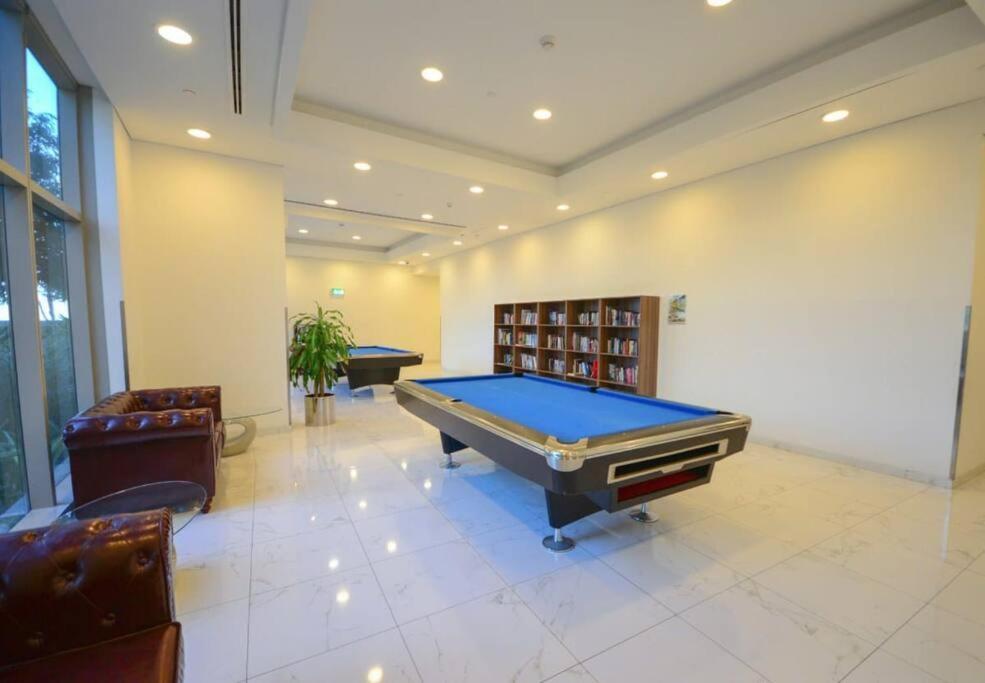 شقة Cozy 1Br In Iconic Tower أبو ظبي المظهر الخارجي الصورة